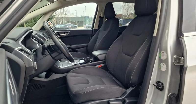 Ford S-Max cena 64900 przebieg: 221000, rok produkcji 2019 z Iława małe 407